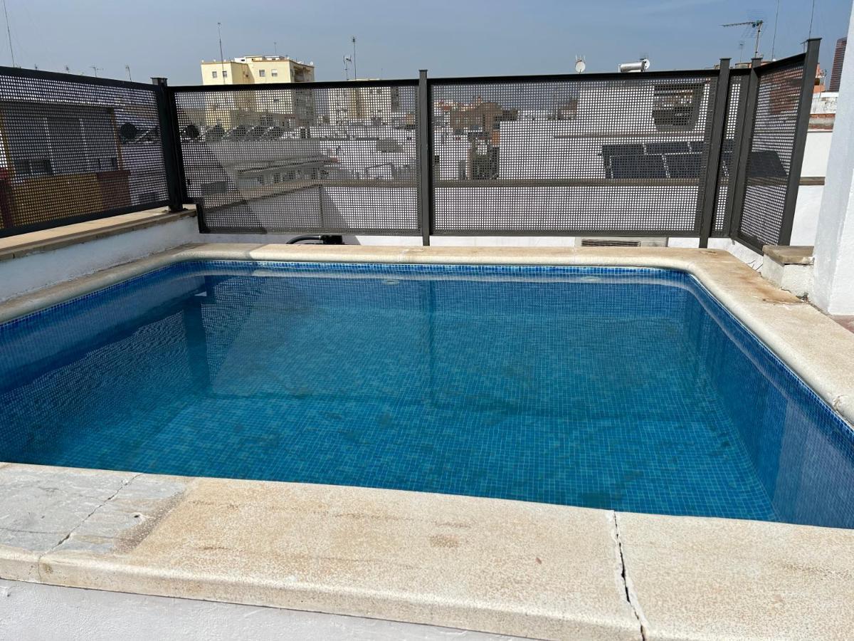 Atico Triana Con Piscina Privada * Séville